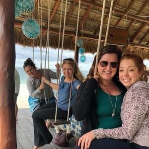 Meet your Posher, Adrienne